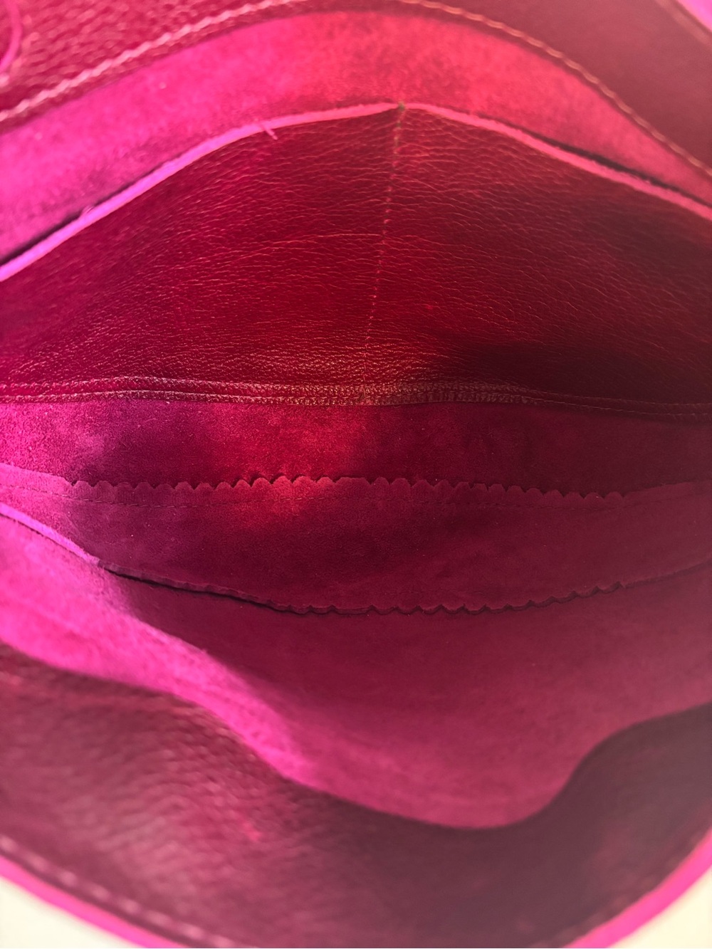 RARE! Portland Leather Koala sling bag in color Orchid - Picture 8 of 11